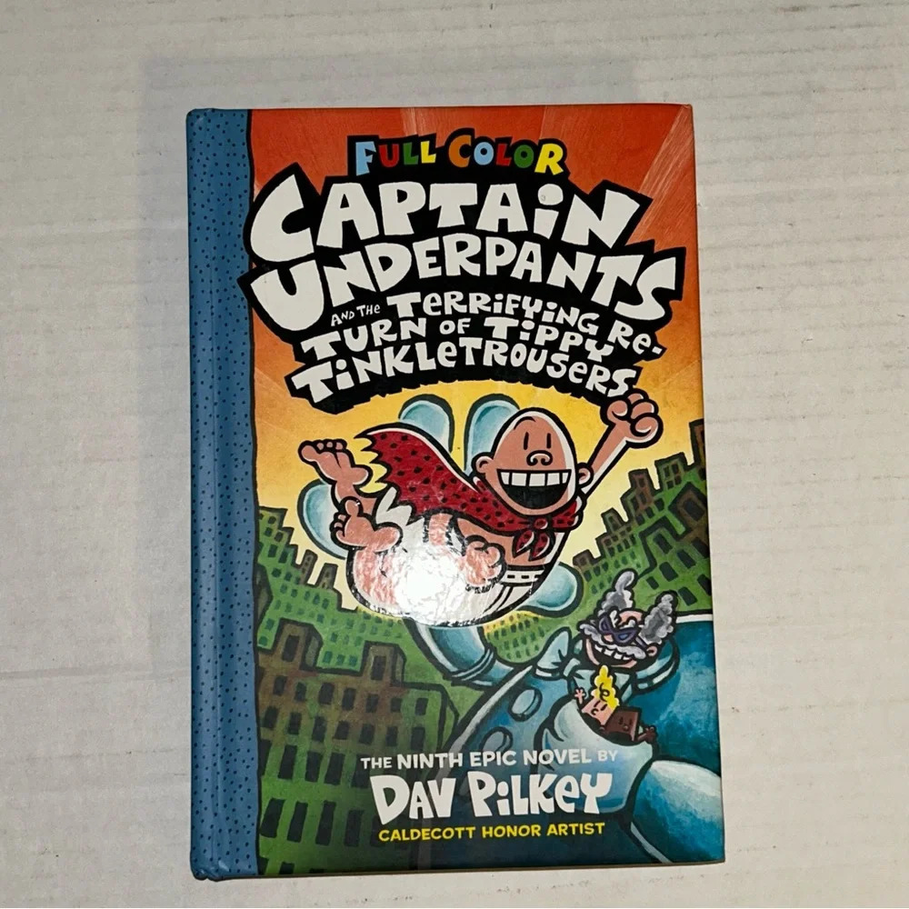 Captain Underpants and the Terrifying Return of Tippy Tinkletrousers Book 9 HC